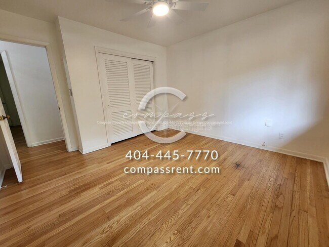 Building Photo - 2636 Whiteleigh Ct NE