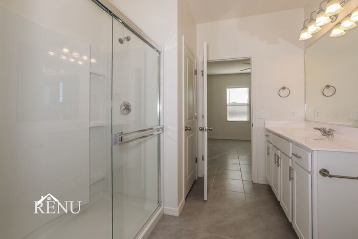 Building Photo - 35607 W San Capistrano Ave