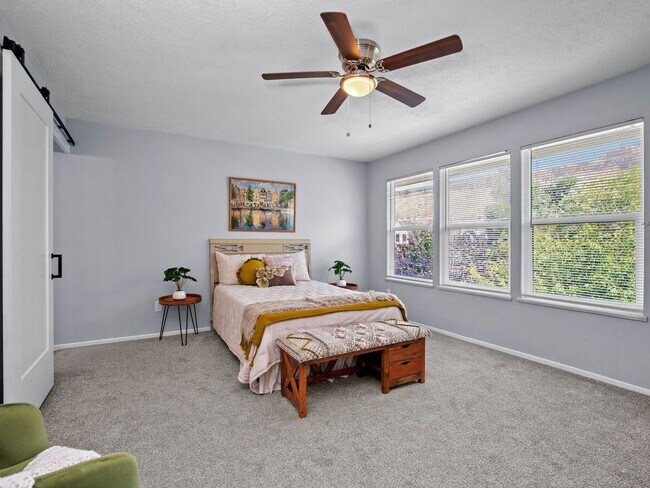 Building Photo - For Rent – Beautiful 4 Bedroom Home in Palisade