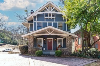 Building Photo - Beautiful 3BR in Birmingham’s Historic Highlands – Don't Miss Out!