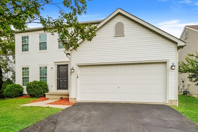 Building Photo - 6582 Cloverlawn Cir