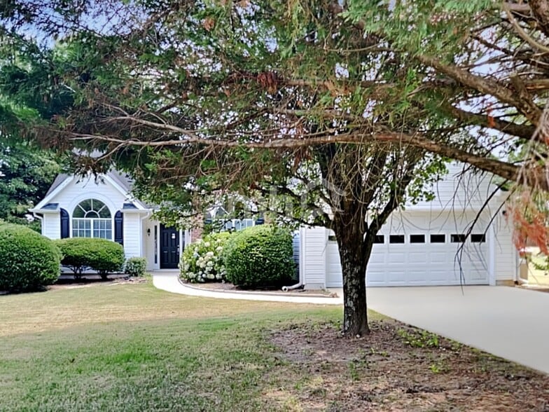 Primary Photo - 3385 Woodash Ln