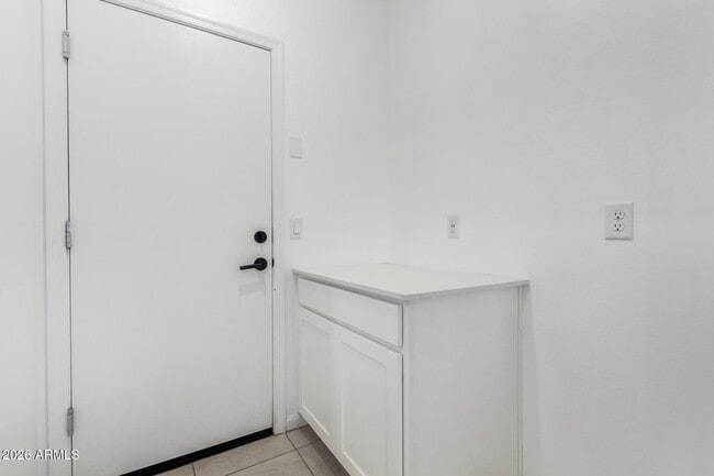 Building Photo - 20267 W Morning Glory St