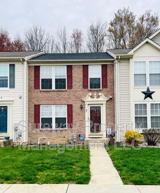 Primary Photo - 61 Guilford Pl