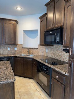 Building Photo - 1326 Ricco St