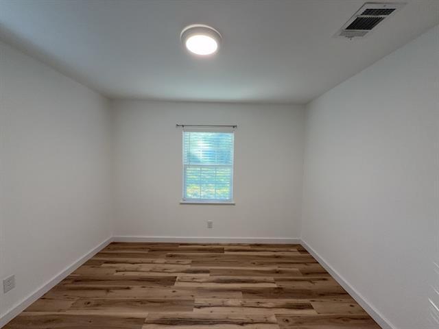 Building Photo - 1202 Valley View Dr