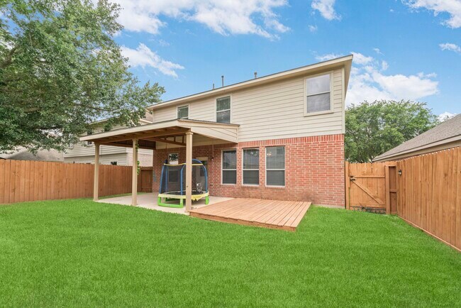 Building Photo - 19423 Camellia Knoll Trail