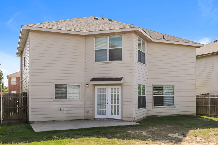 Building Photo - 8321 Cutter Hill Ave