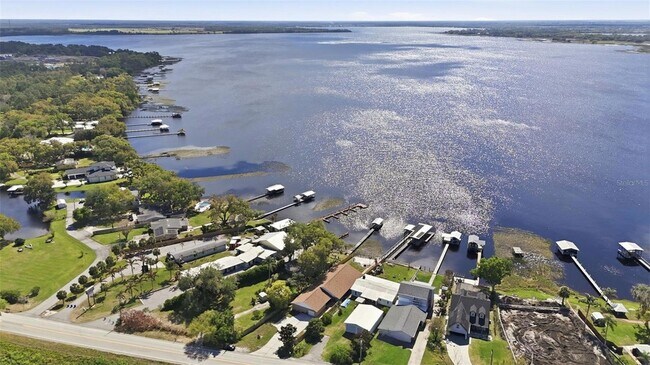 Building Photo - 6254 Alligator Lake Shore E