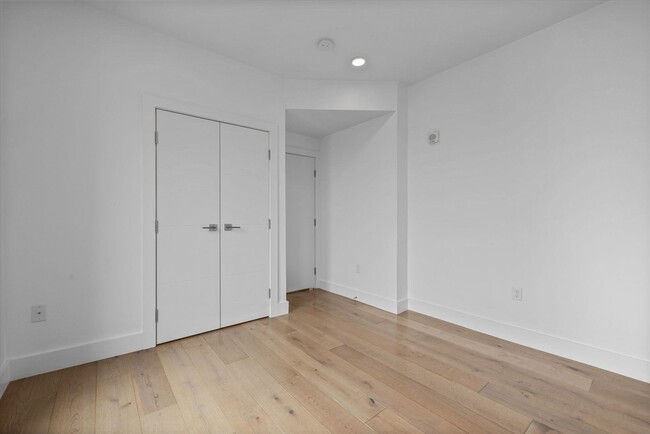 Building Photo - 30 Penniman Rd