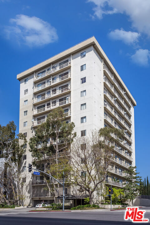 Building Photo - 10751 Wilshire Blvd