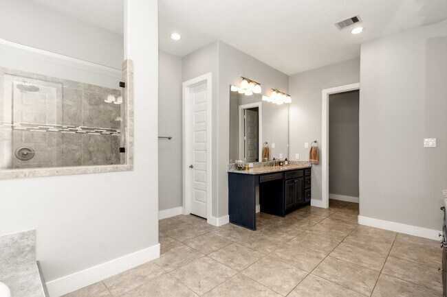 Building Photo - 7323 Settlers Way