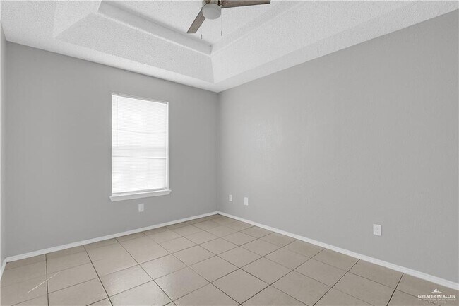 Building Photo - 1821 W Portales Dr