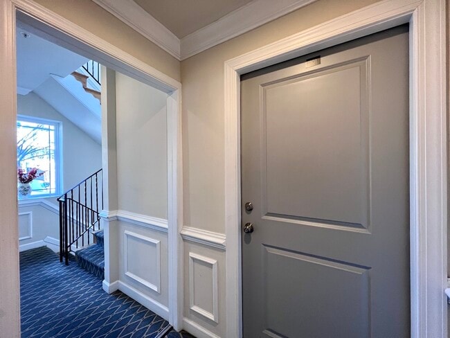 Building Photo - 1372 Randolph St NW