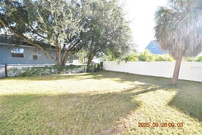 Building Photo - 7108 S Trask St