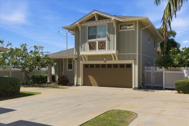 Building Photo - Modern Living in One of Lahaina’s Most Desirable Communities