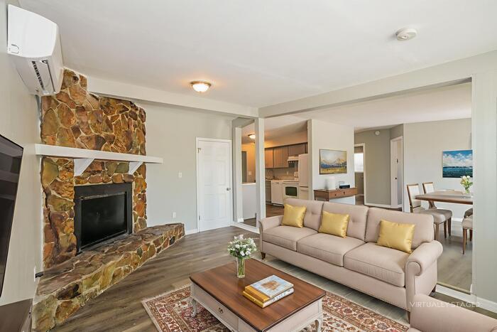 Building Photo - 7216 Gulf Breeze Cir