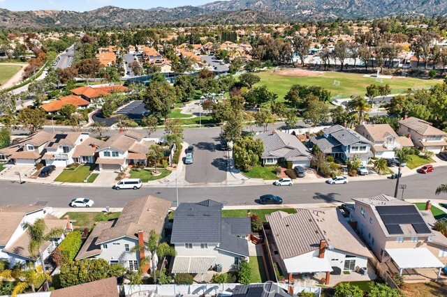 Building Photo - 14 Cll Alimar