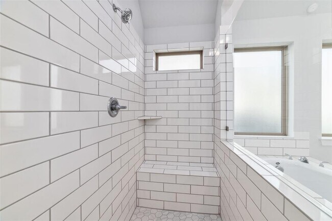 Building Photo - 19035 Dappled Mare Cir