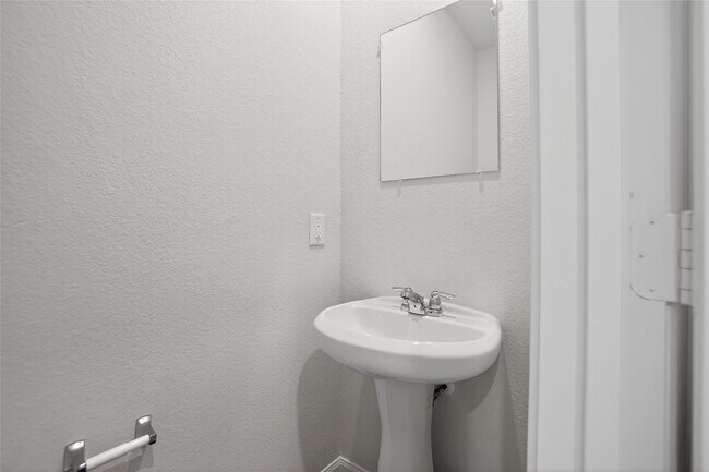 Building Photo - 13312 Burbot Dr