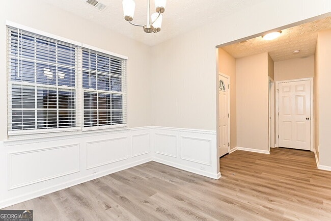 Building Photo - 1253 Winwood Dr