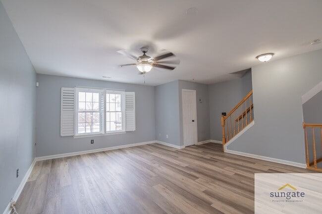 Building Photo - 113 Brightwater Dr