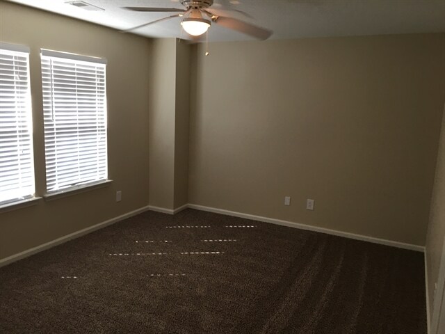 Building Photo - 13 Holly Springs Cir