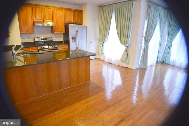Building Photo - 13700 Maple Sugar Ln