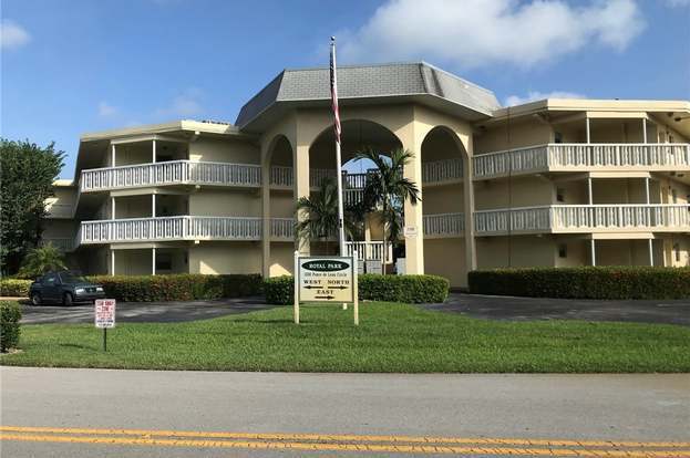 Building Photo - 1100 Ponce De Leon Cir
