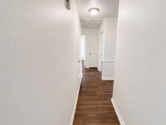 Building Photo - AVAILABLE NOW; APPLY TODAY ON OUR WEBSITE!!