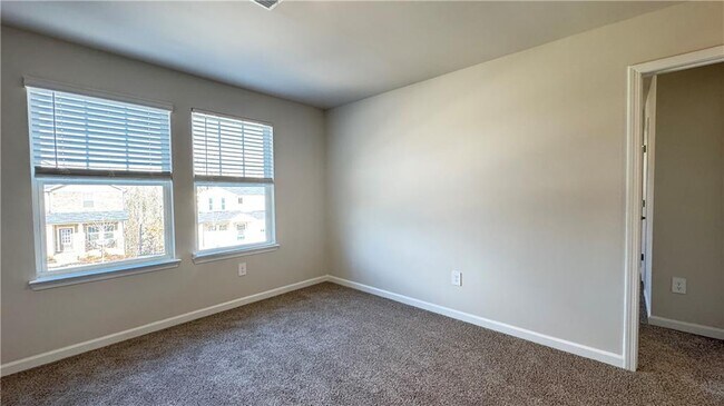 Building Photo - 227 Water Oak Wy