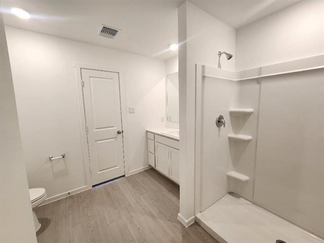 Building Photo - 309 Woodbridge Ln