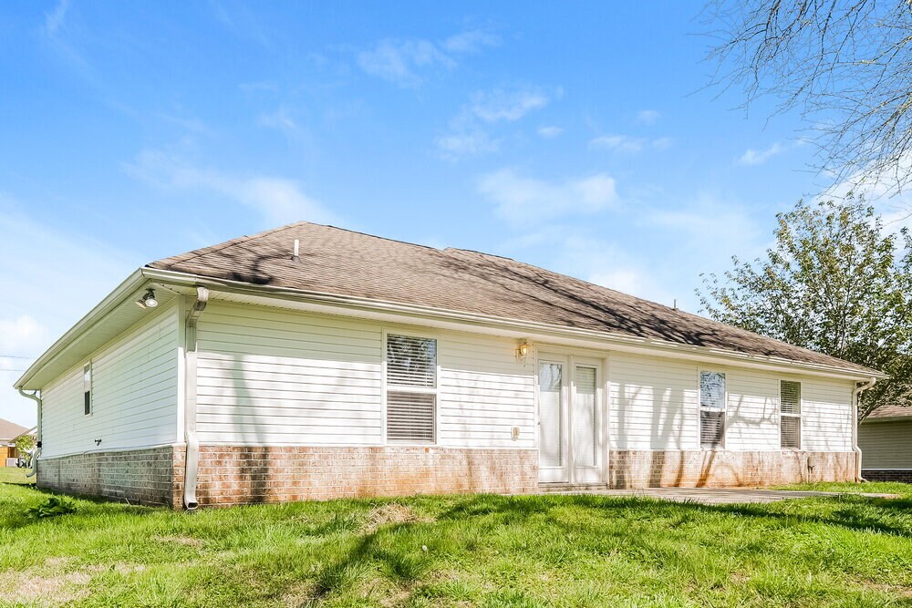 Building Photo - 4011 Nuthatch Rd