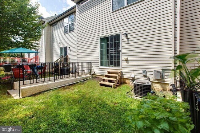 Building Photo - 1207 Pear Blossum Ct