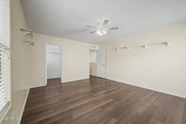 Building Photo - 7842 W Andrea Dr