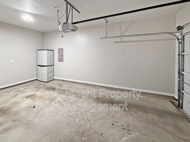 Building Photo - 311 Pampas Ct