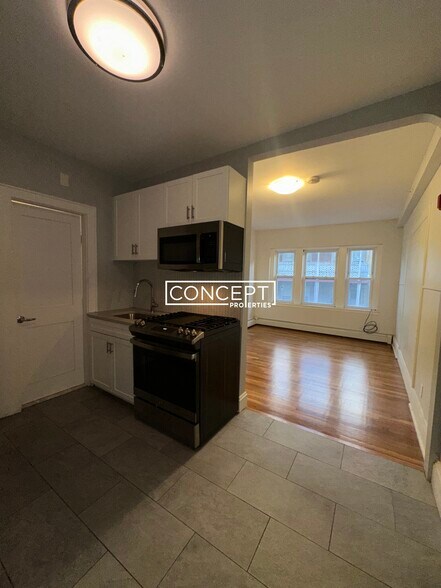 Building Photo - 229 Lafayette St