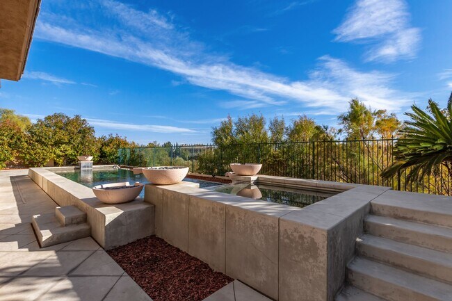 Building Photo - BEAUTIFUL QUEENSRIDGE HIGHLY UPGRADED HOME BY CHRISTOPHER HOMES