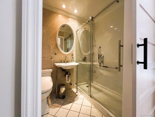 Building Photo - 50-44 44th St