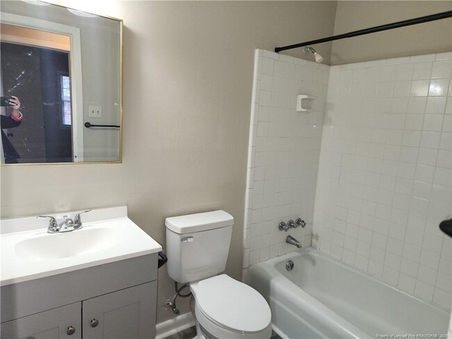 Building Photo - 318 Longhorn Dr