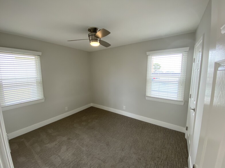 Building Photo - 14316 Condon Ave