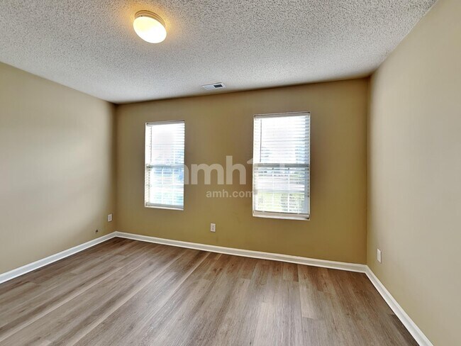 Building Photo - 4318 Crowfield Dr