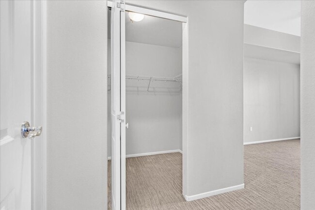 Building Photo - Gorgeous Condo at One Las Vegas!