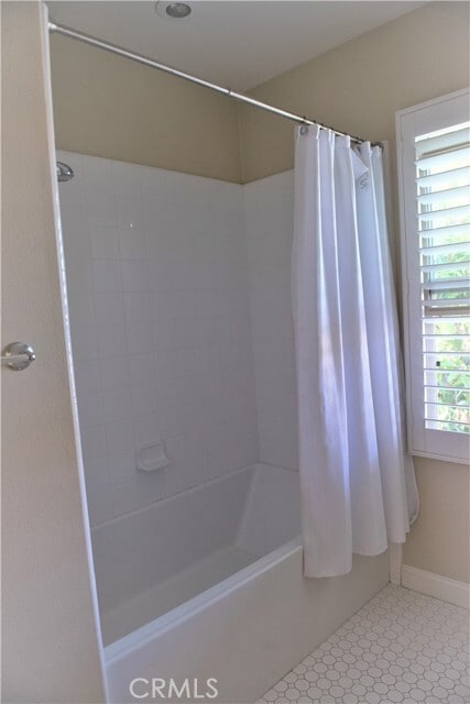 Building Photo - 56 Twin Gables