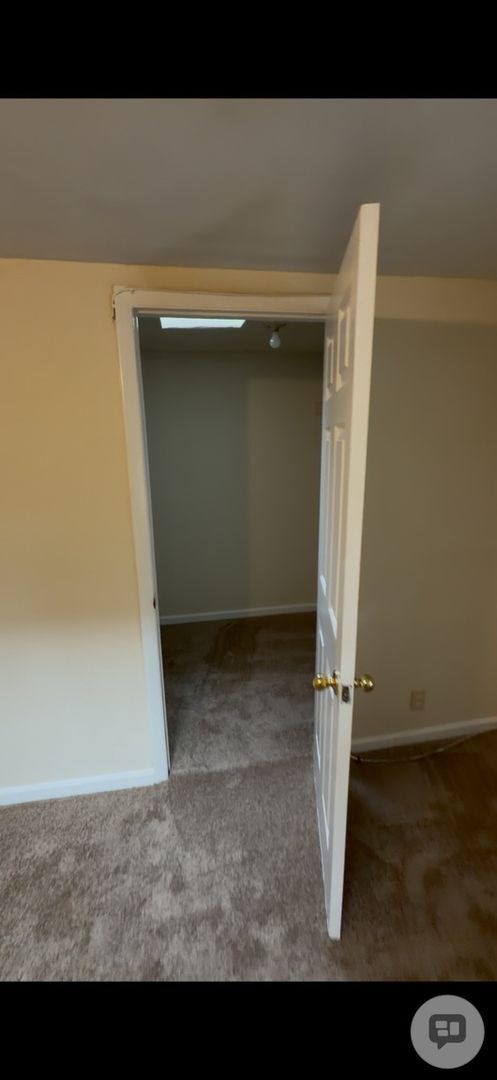 Building Photo - Charming 3BR Duplex in Norfolk