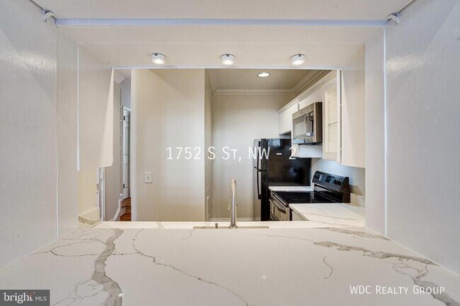 Building Photo - 1752 S St NW