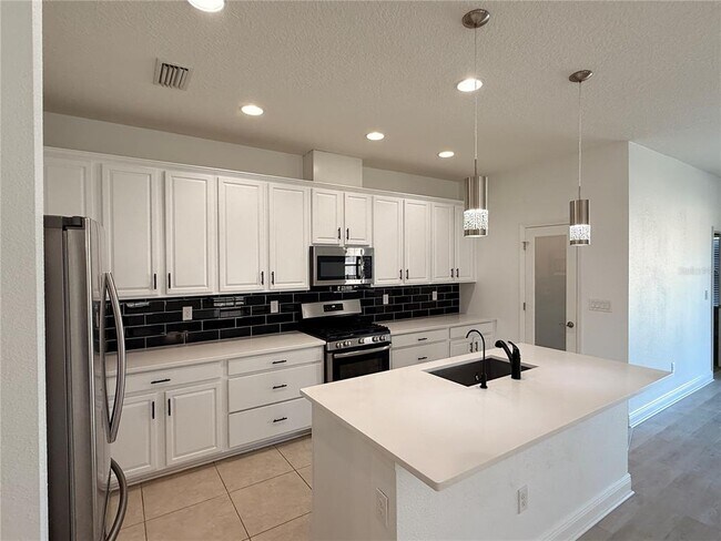 Building Photo - 7408 Sungold Meadow Ct