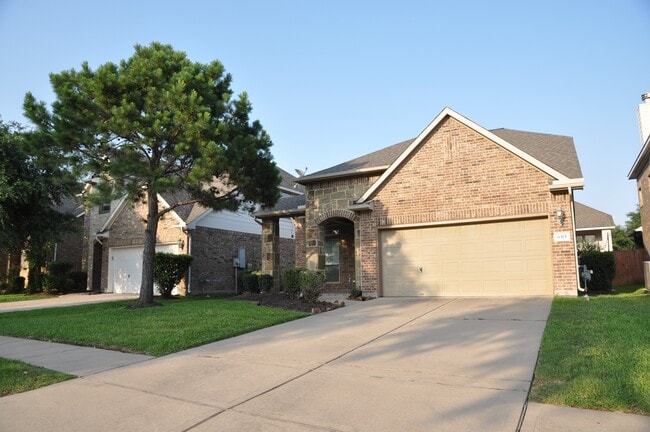 Building Photo - 6315 Denison Oaks Dr