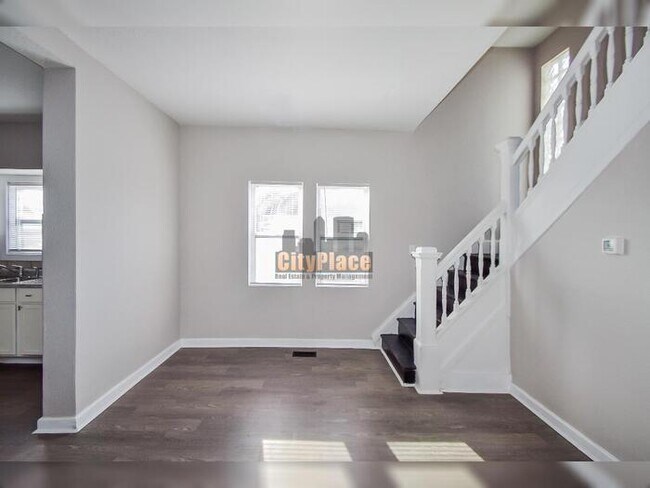 Building Photo - 1541 Spruce St