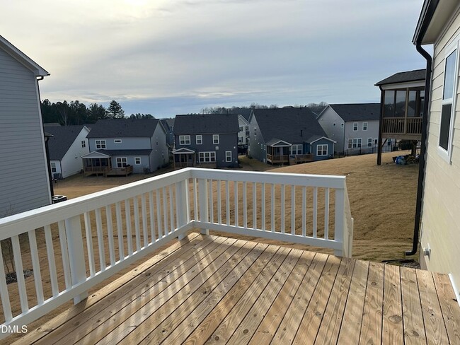 Building Photo - 11 Allgood St